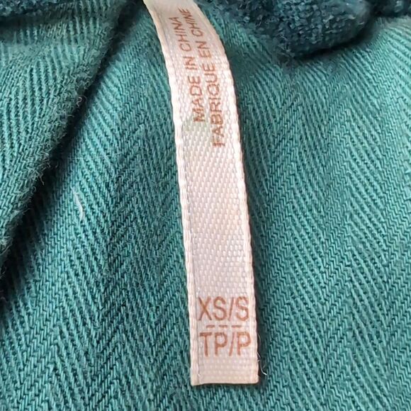 Free People Emerald Green Glam Velvet Trucker Jacket with Silver Button… - Picture 4 of 14